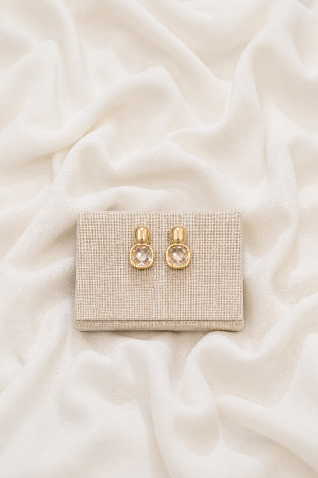 Pendientes Lucrecia
